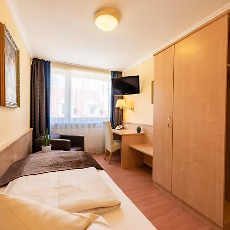 Royal Hotell 3*