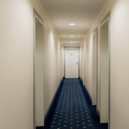 ホテル ロイヤル