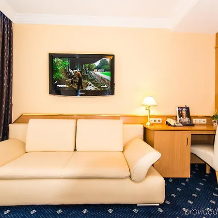 Royal 3* Мюнхен